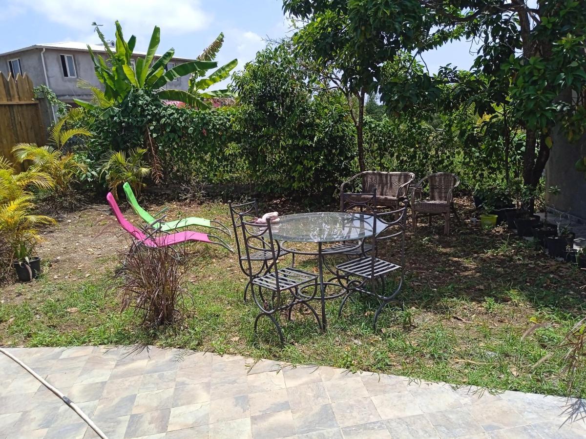 Zannanna Delair Guest House Sainte-Anne  Bagian luar foto